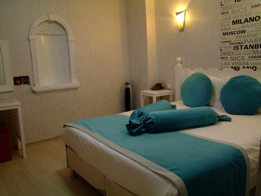 Hotel Ishakpasa Konagi Estambul Habitación foto