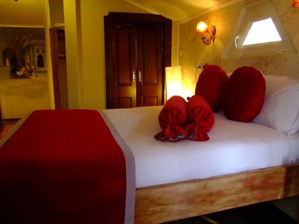 Hotel Ishakpasa Konagi Estambul Habitación foto